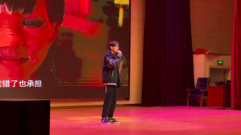 机电工程学院组织承办第七届校园十佳歌手比赛