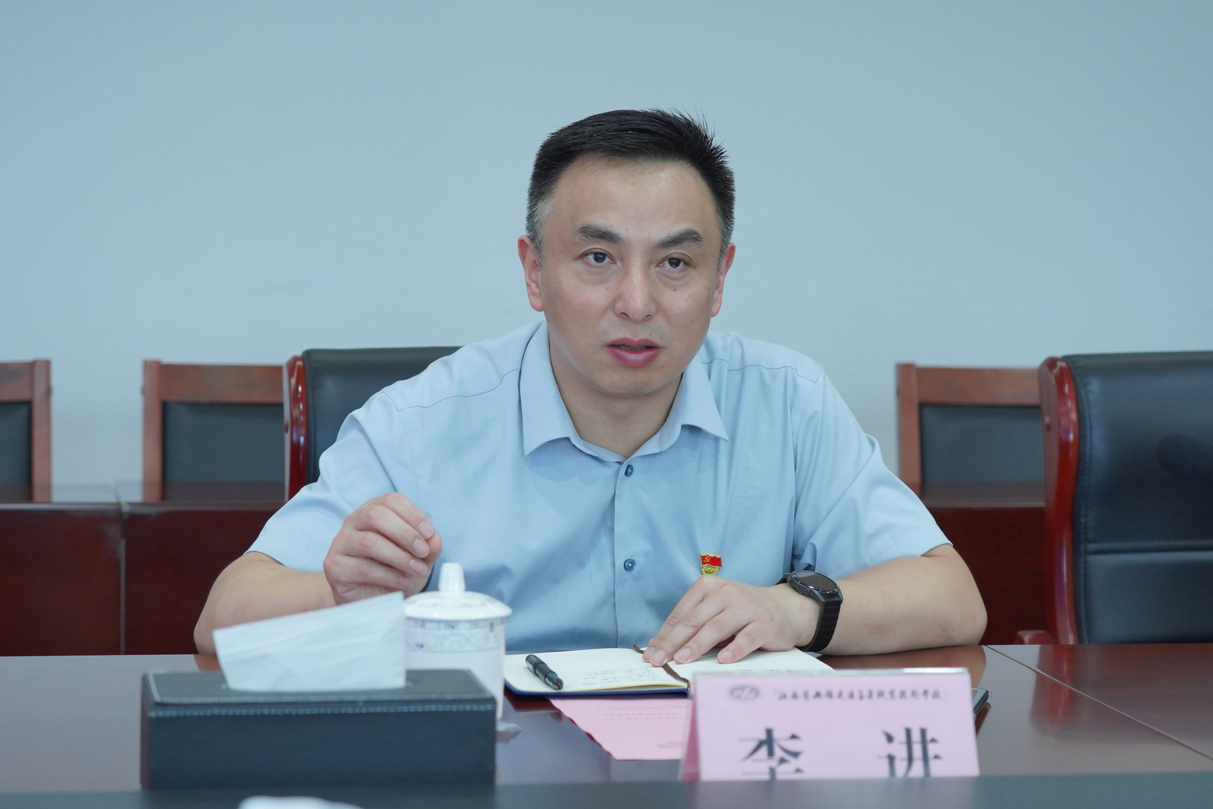 爱游戏ayx官方网页-爱游戏(中国)与江苏省交通工程建设局沪武锡宜扩建工程建设指挥部举行“青年启航 助力锡宜”产学研合作签约仪式